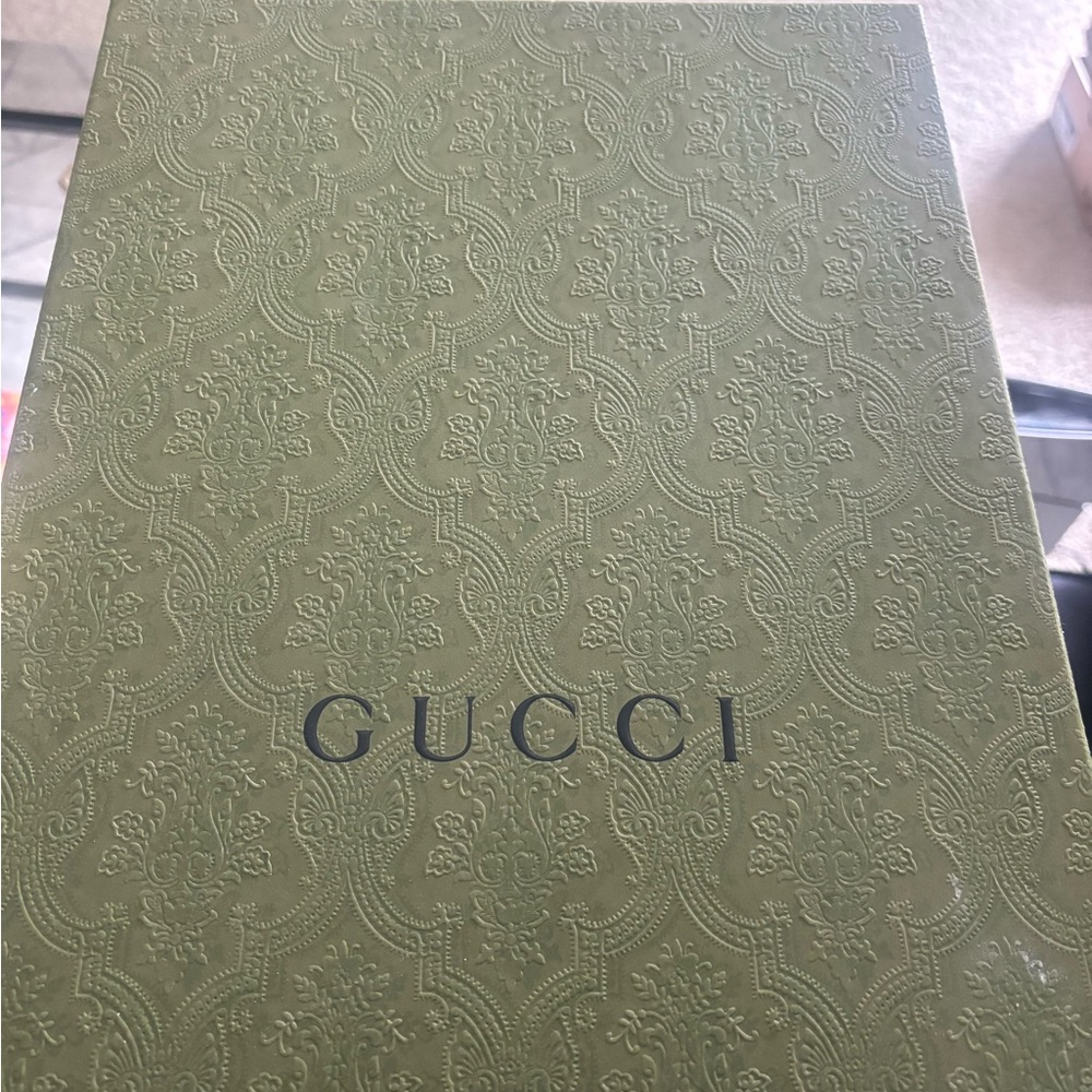 Gucci Embossed Green Box